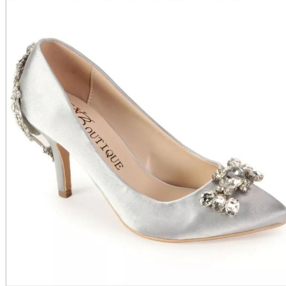 EUC Gorgeous BOUTIQUE Womens Shoes Size 7M Heels Ornately Jeweled Silk Wedding